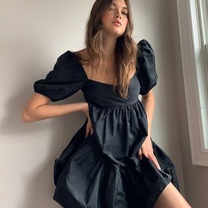 Aritzia Wilfred Opera Dress - M